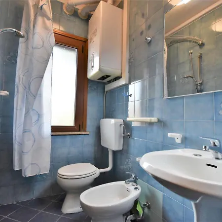 Giardino-1 By Interhome Apartamento